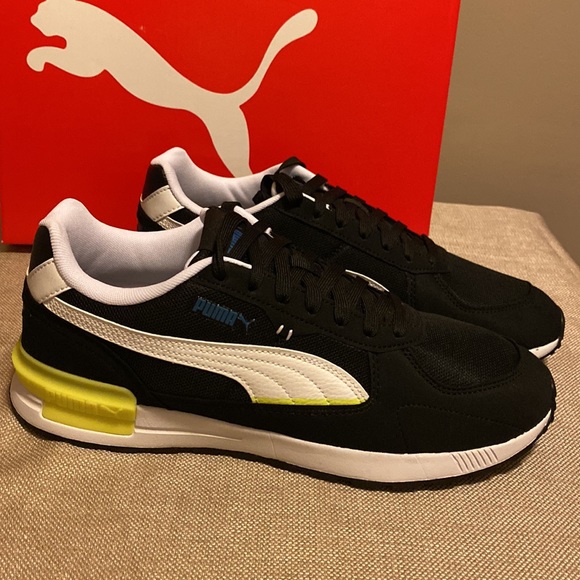 New- Puma Graviton sneakers - Picture 2 of 9